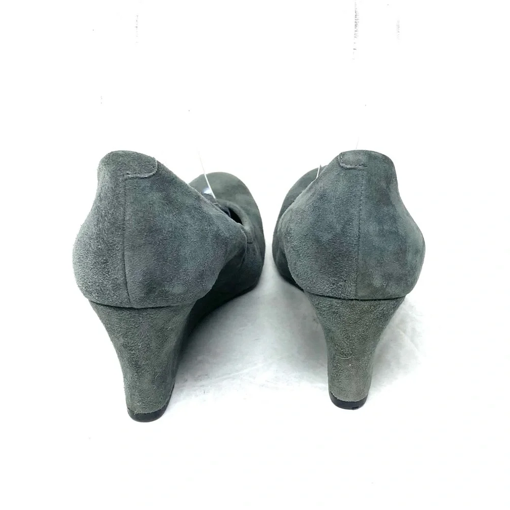 Vionic Wedges - Picture 6 of 7